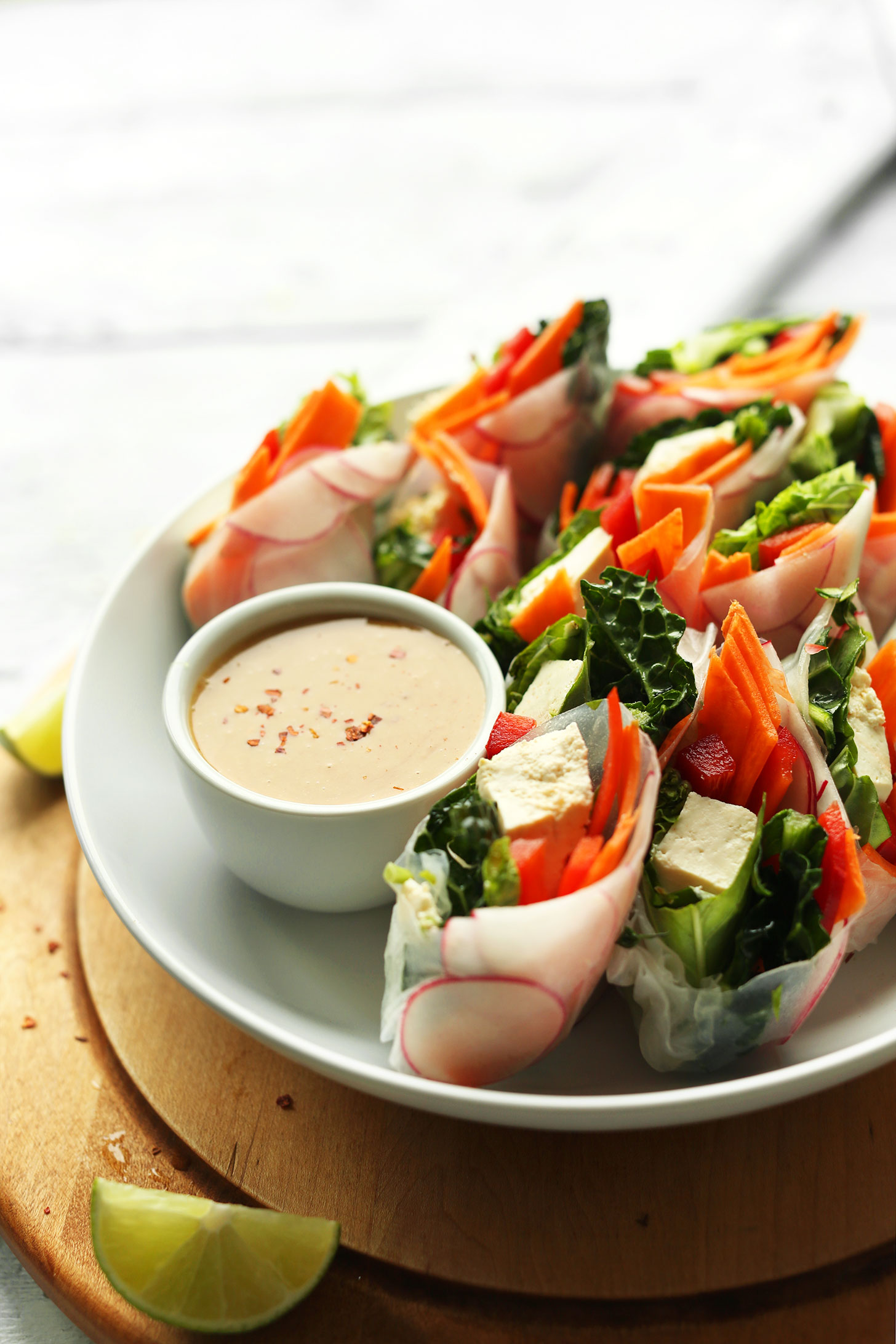 Fresh Tofu Salad Rolls with Cashew Dipping Sauce