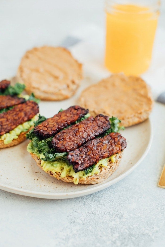 Vegan Breakfast Sandwich with Tempeh Bacon