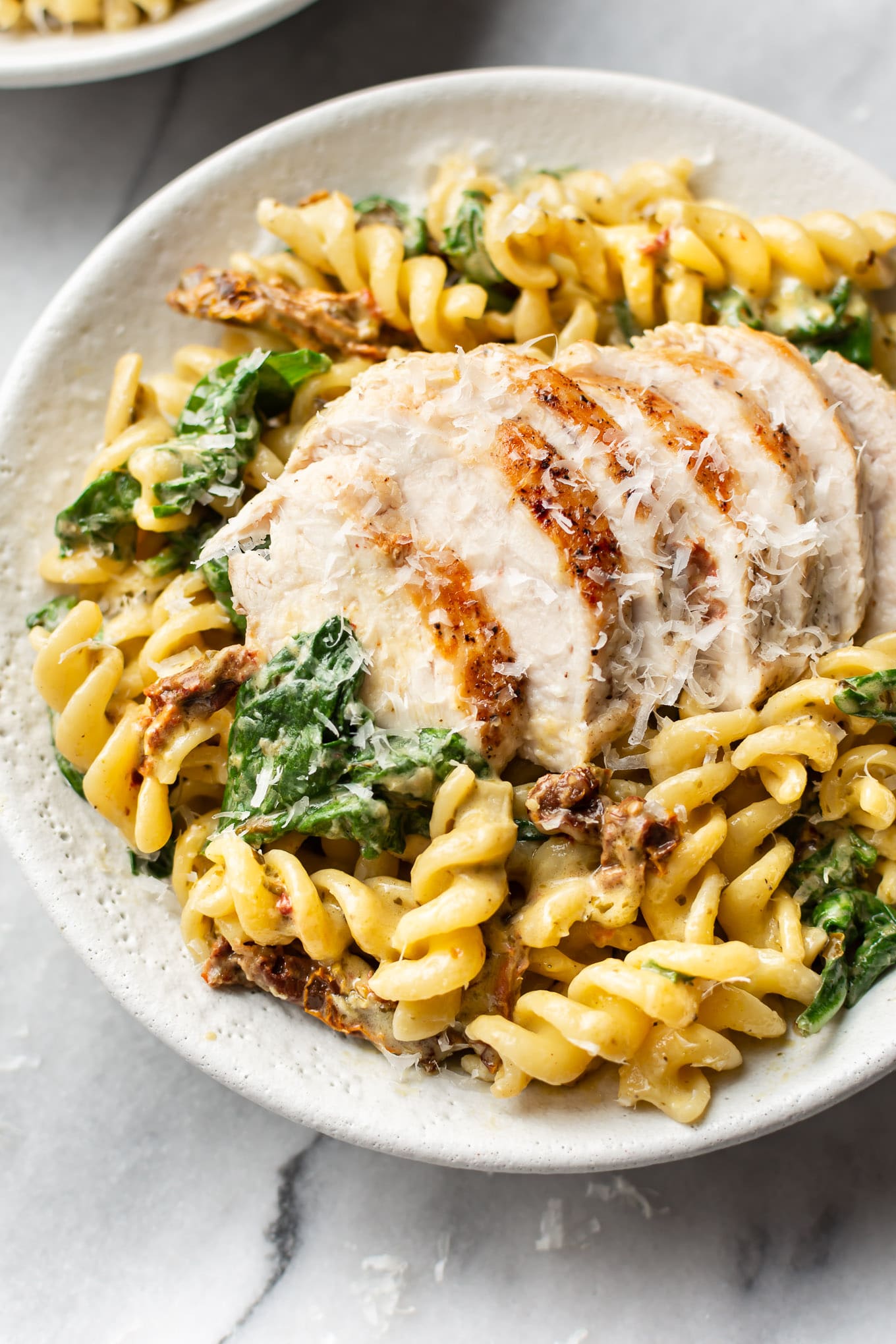 Creamy Chicken Pesto Pasta with Spinach and Sun-dried Tomatoes